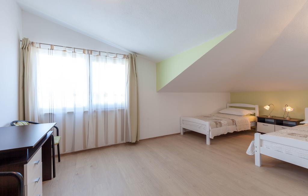 Kike Apartment *