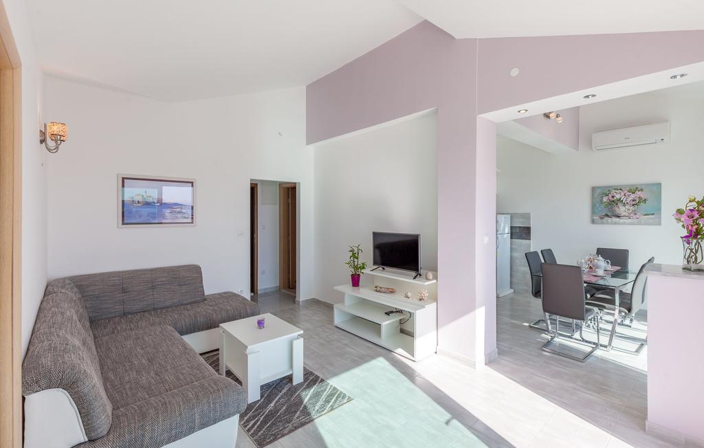 Apartment Kike